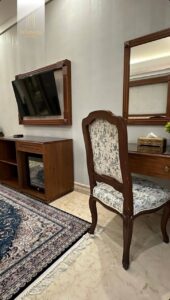 تلویزیون و مینی بار و اینترنت سوییت پرزیدنت ویستریا