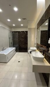 وان و سرویس بهداشتی سوییت پرزیدنت ویستریا